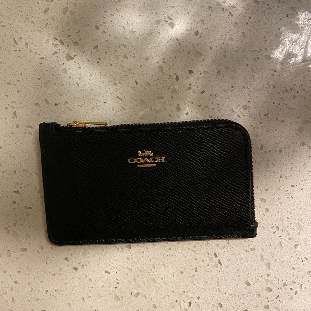 Small Leather Zip Card Case